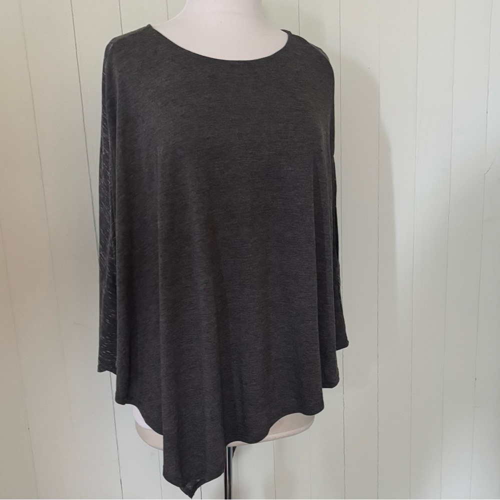 ALO Yoga L Gray oversized Poncho Cape